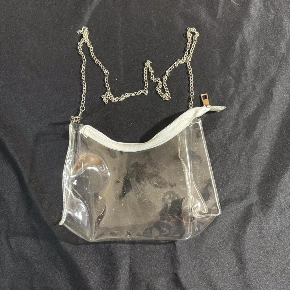 Clear shoulder bag with chain strap‎